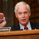 Illustration for article titled Sen. Ron Johnson Forced Senate Staffers to Read All 628 Pages of the COVID Bill Out Loud and It Backfired